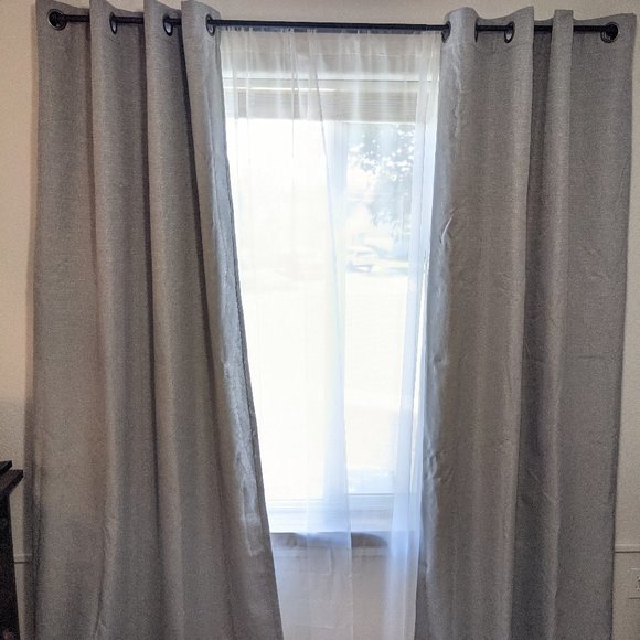 Fleece lined 100% Blackout Grommet Curtain Panel (set of 2) - Picture 2 of 9